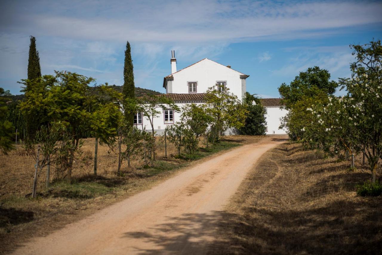 Herdade Dos Alfanges "The Barn" Viana do Alentejo Exteriér fotografie